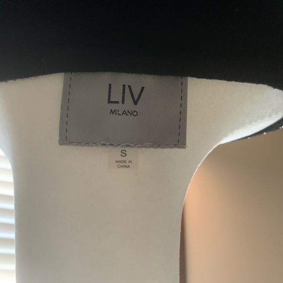 💚5/$25💚LIV Milano size S black sweater - Picture 6 of 7